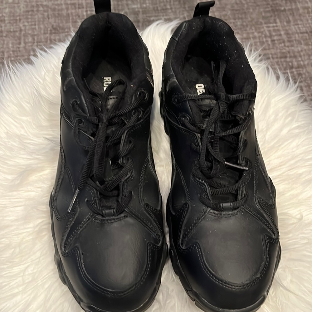 Safety Shoes: Roebucks Black Steel Toe Mens Size 8
